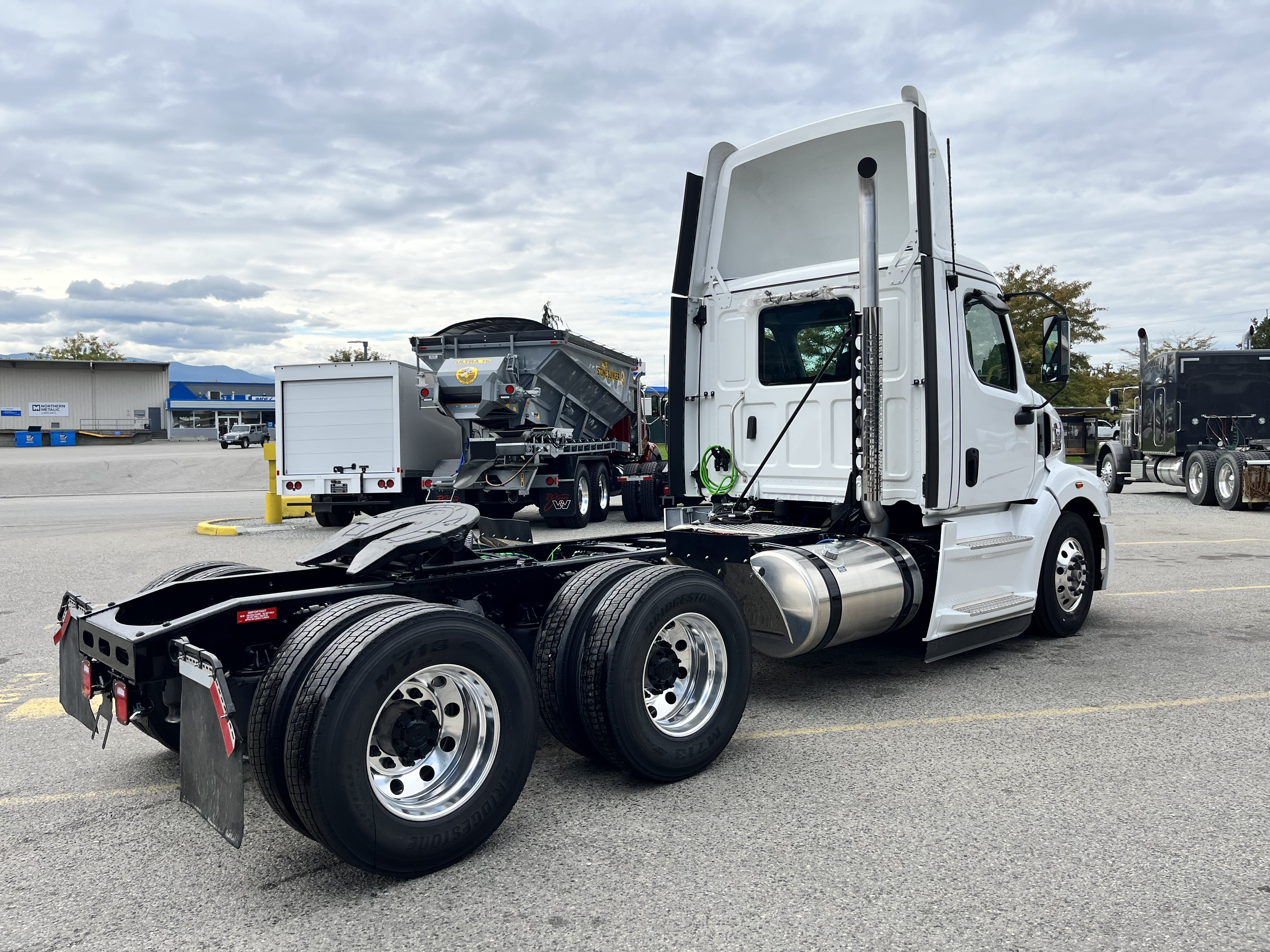 2025 Western Star 57X Day Cab #VY4243N