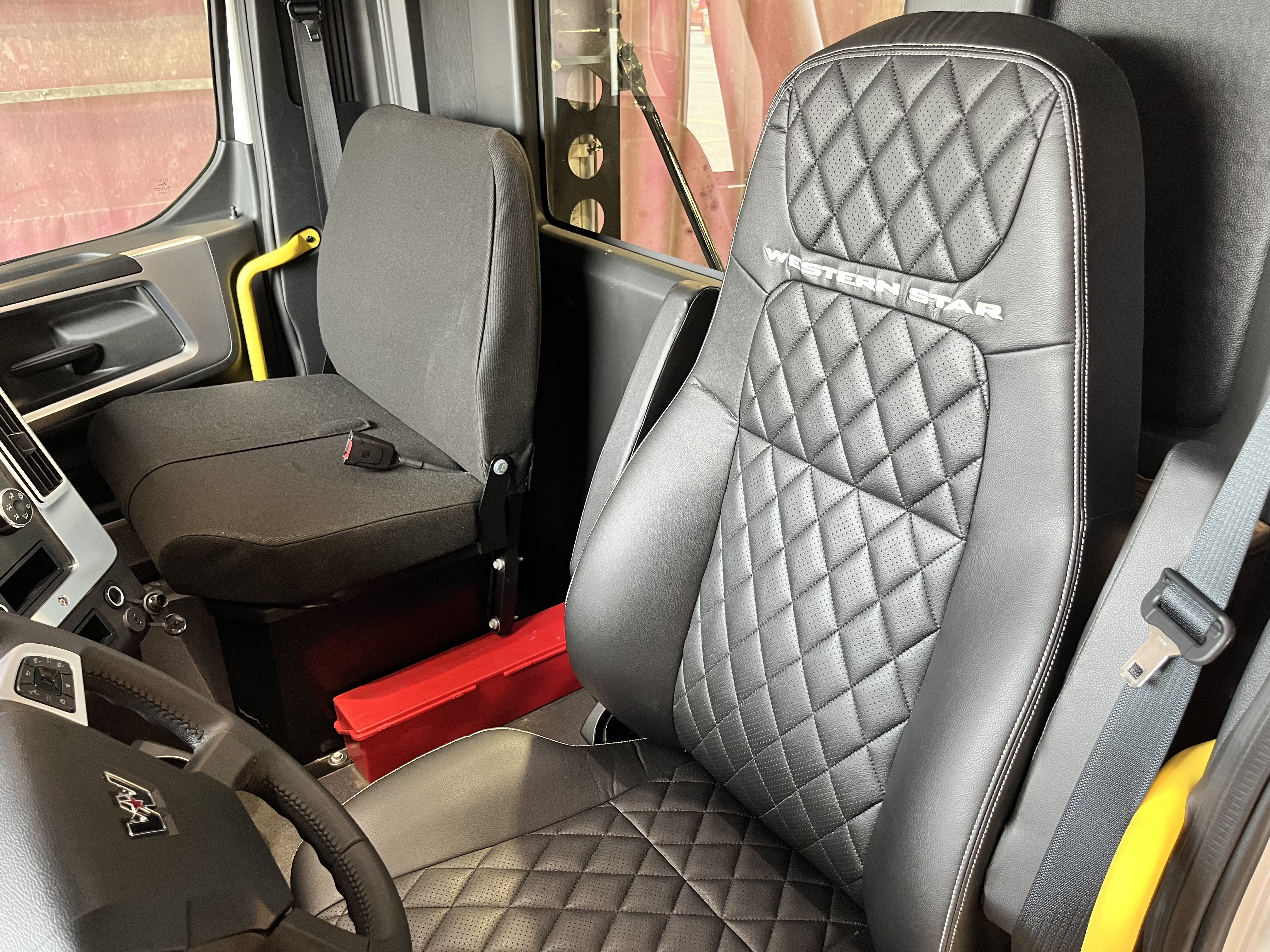 2025 Western Star 57X Day Cab #VY4243N