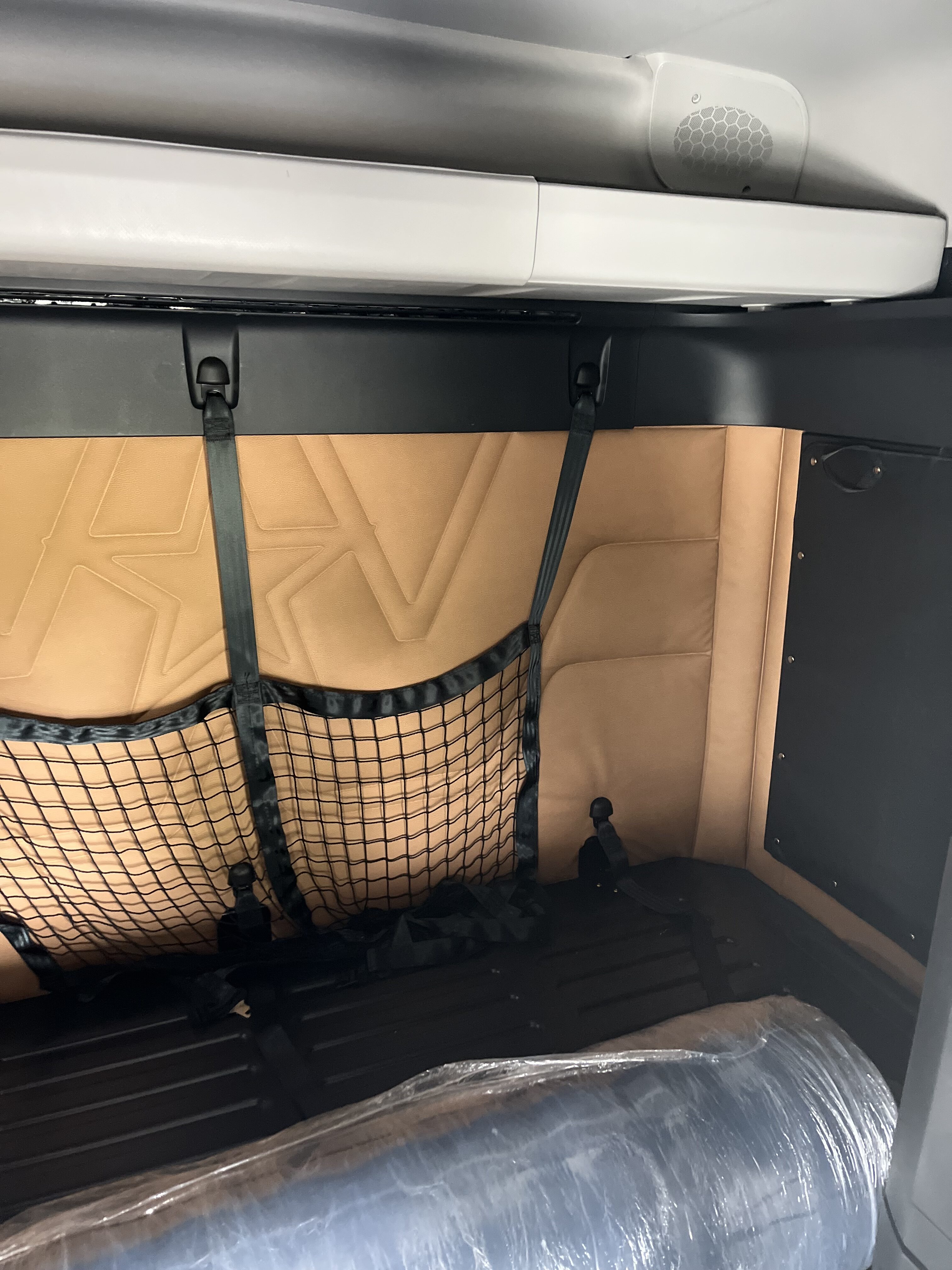 2025 Western Star 49X 072" Sleeper #WE2511N