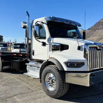 2025 Western Star 47XSB Day Cab #WE7311N