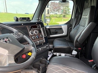 2024 Western Star 49XSF 072" Sleeper #UZ6007L