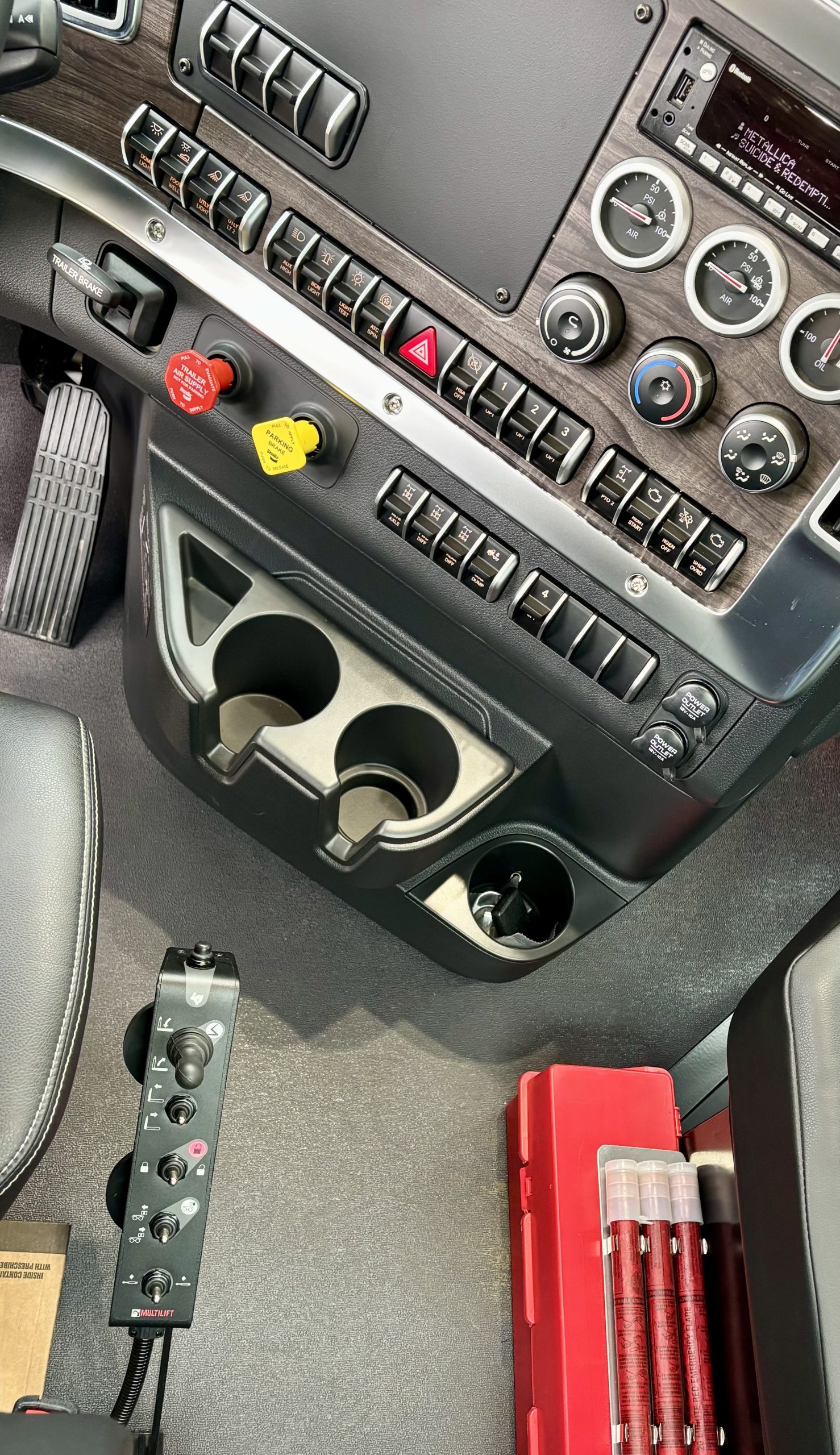 2025 Western Star 47X Day Cab #WE6321N