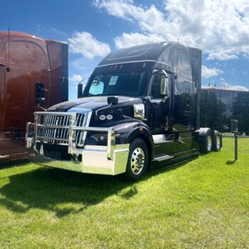 2025 Western Star 57X 072" Sleeper #WF0758N