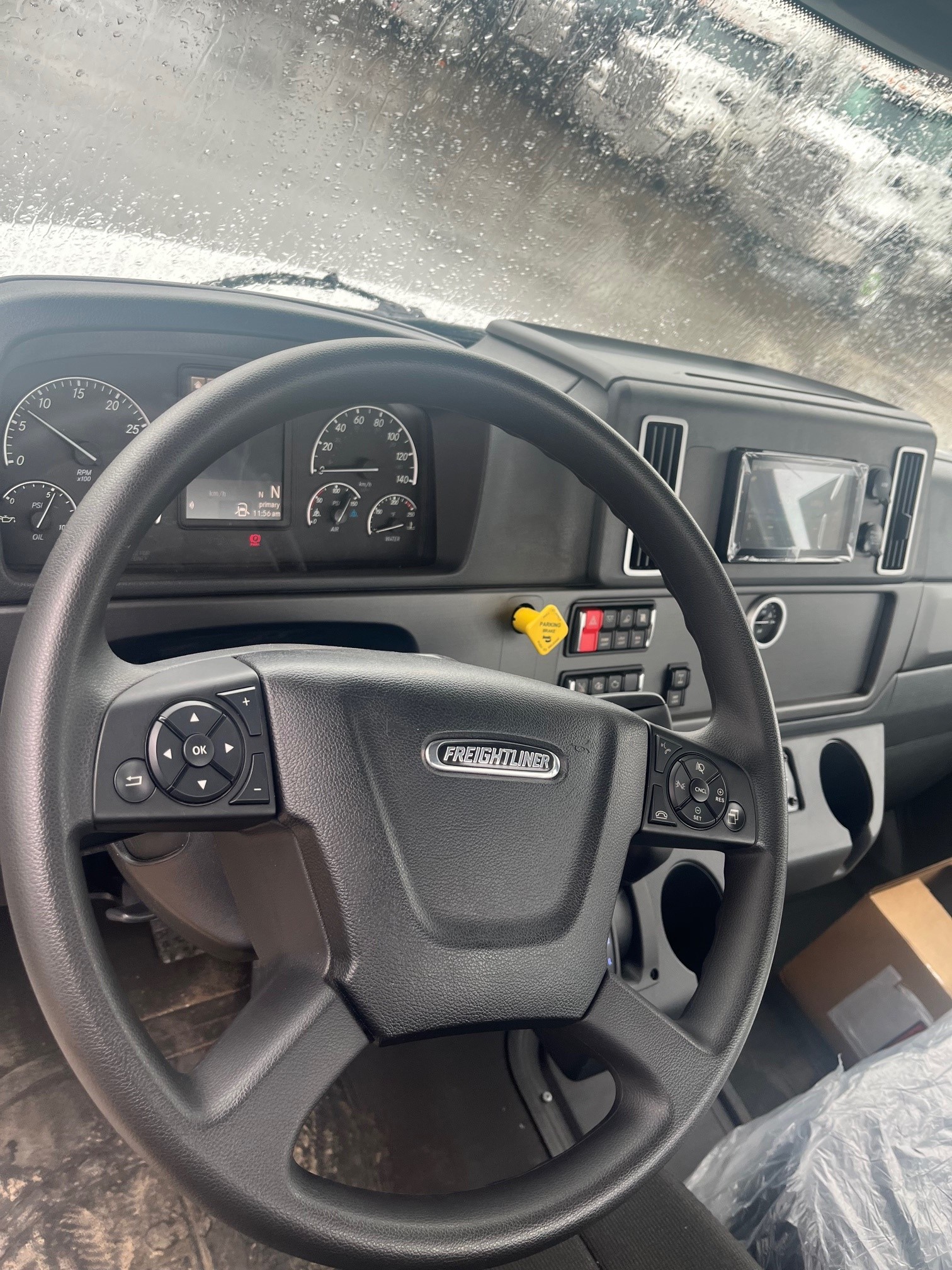 2026 Freightliner M2 106 Day Cab #WJ7371N