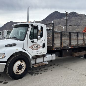 2010 Freightliner M2 106 Day Cab #AU2701C