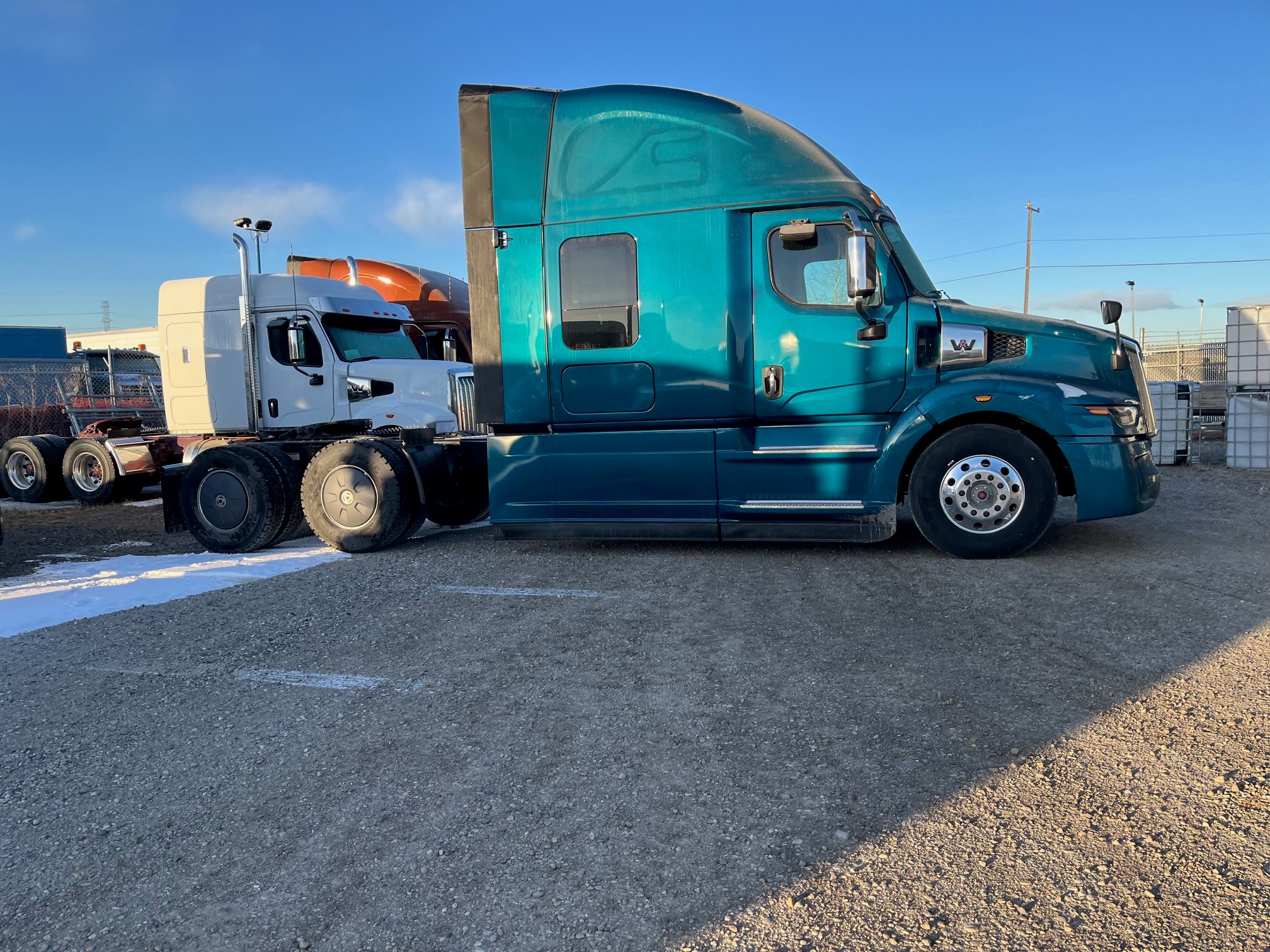 2025 Western Star 57X 072" Sleeper #WF0759N