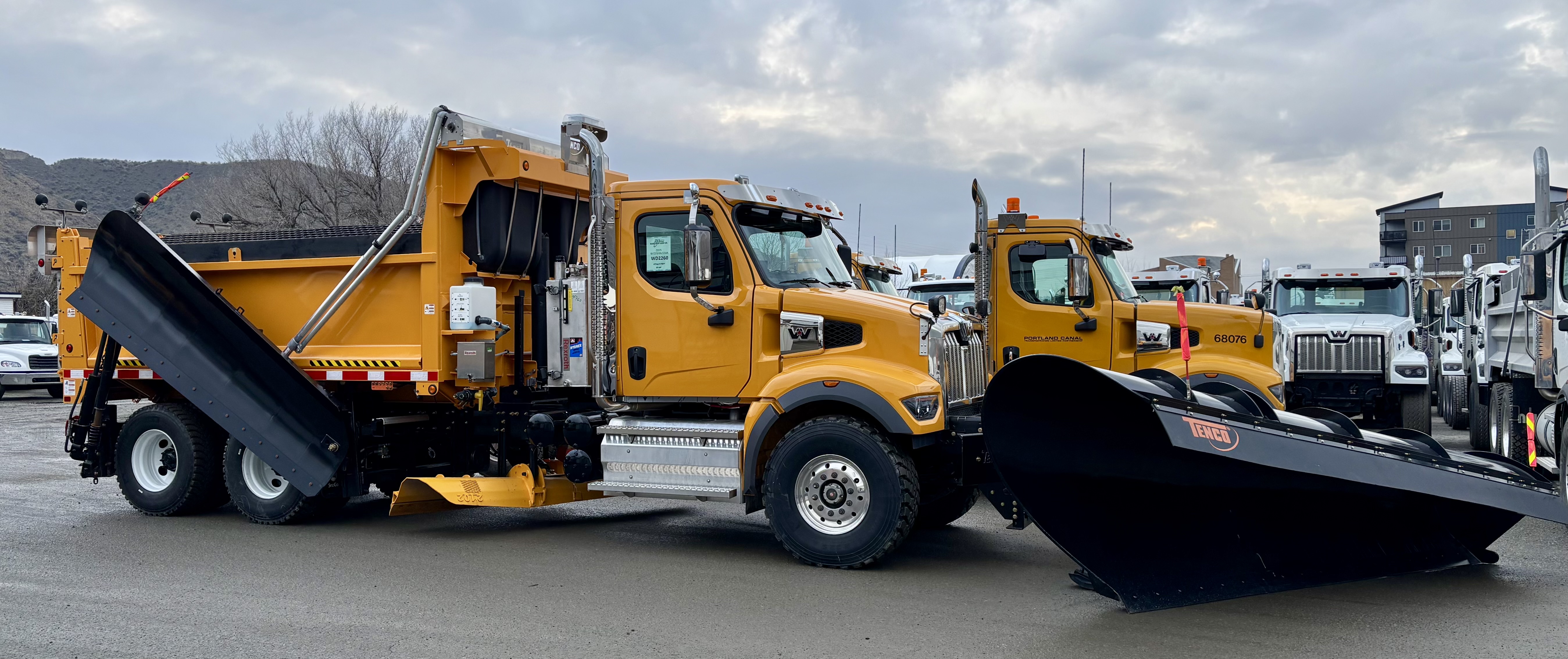 2025 Western Star 47X Day Cab #WD2260N