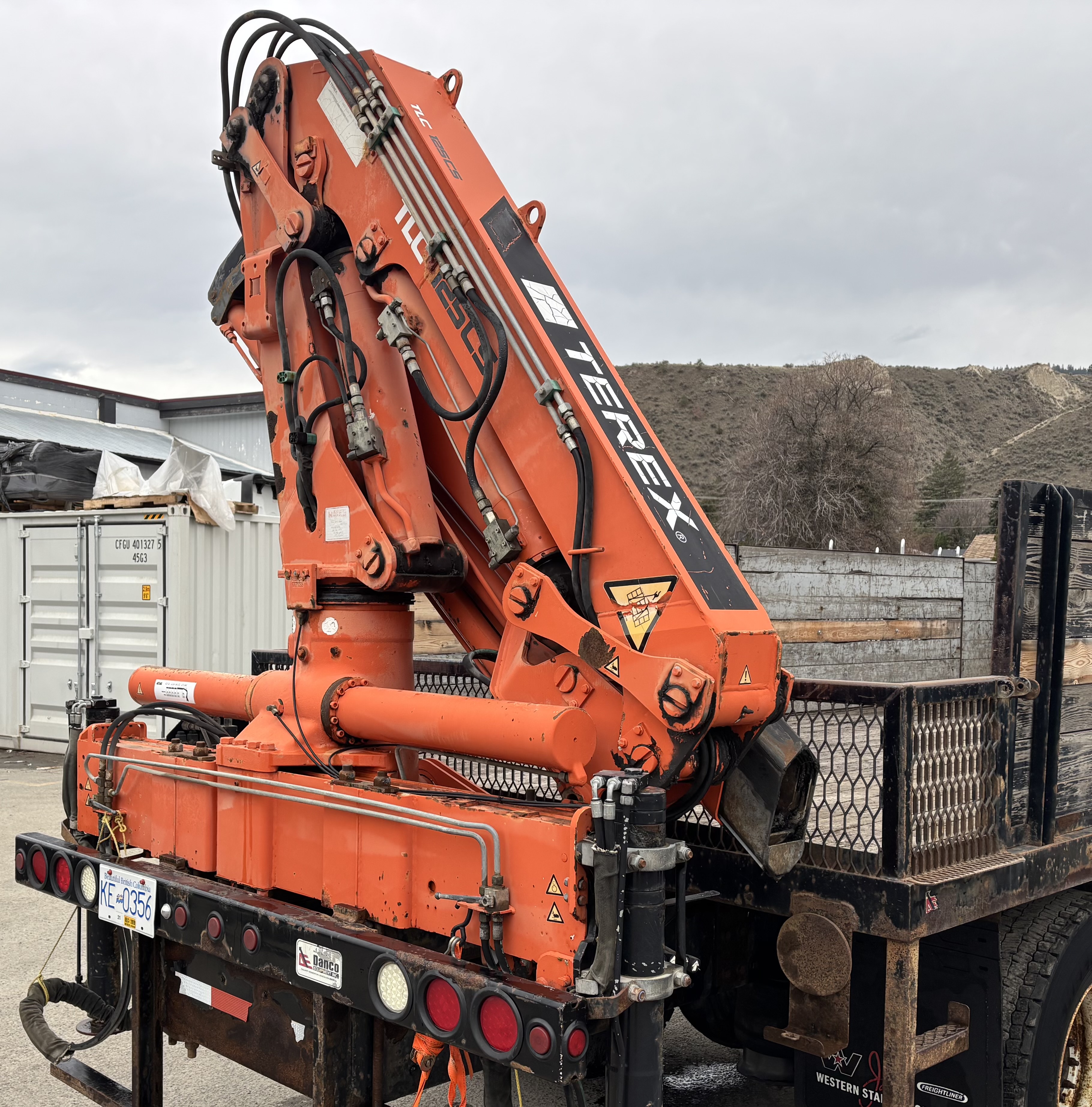 2010 FREIGHTLINER M2 DAY CAB" DAY CAB #AU2701C