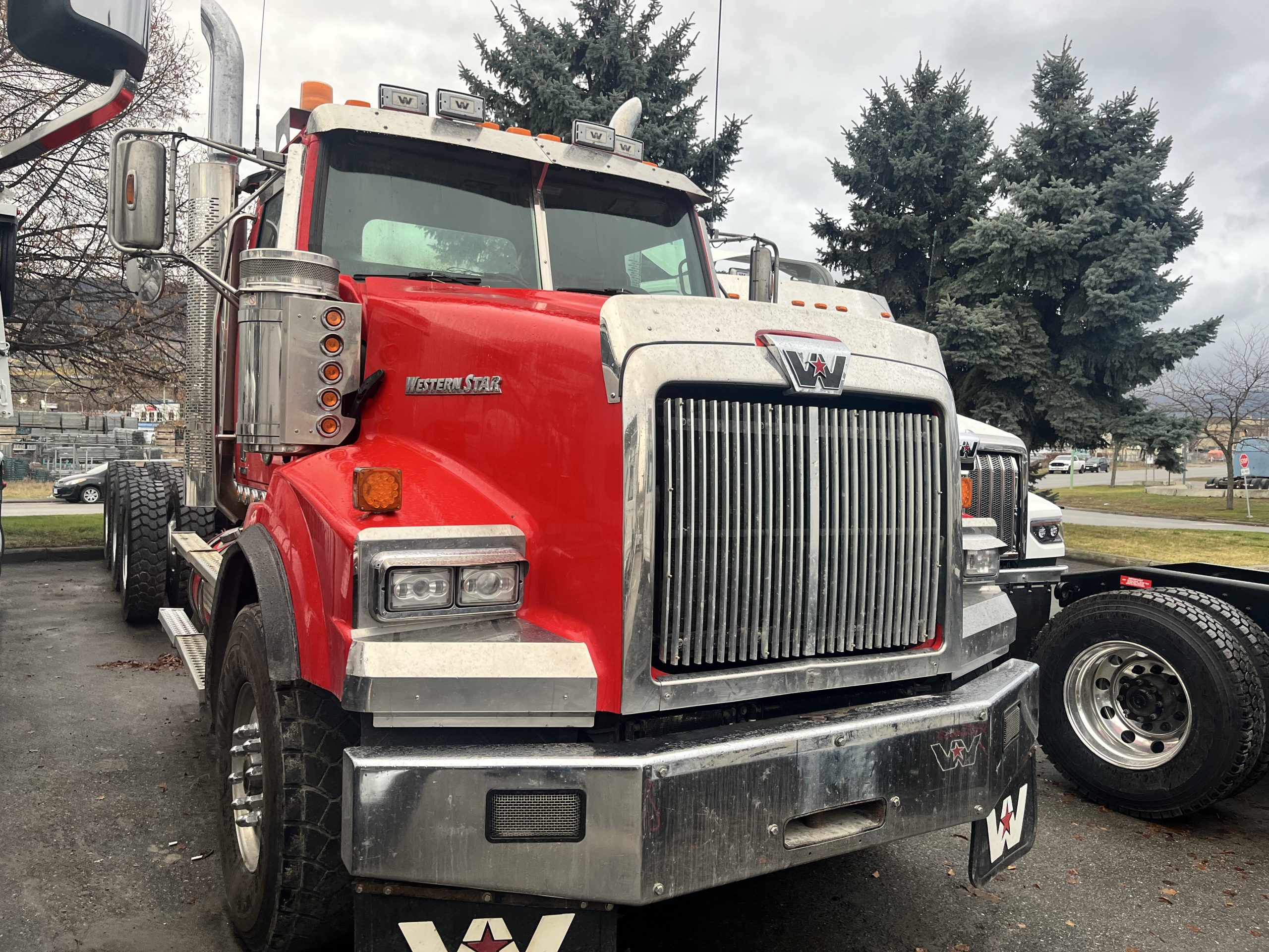 2019 WESTERN STAR 4900SB DAY CAB" DAY CAB #KN5723U