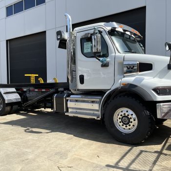 2025 WESTERN STAR 47XSB DAY CAB" DAY CAB #VT0800N