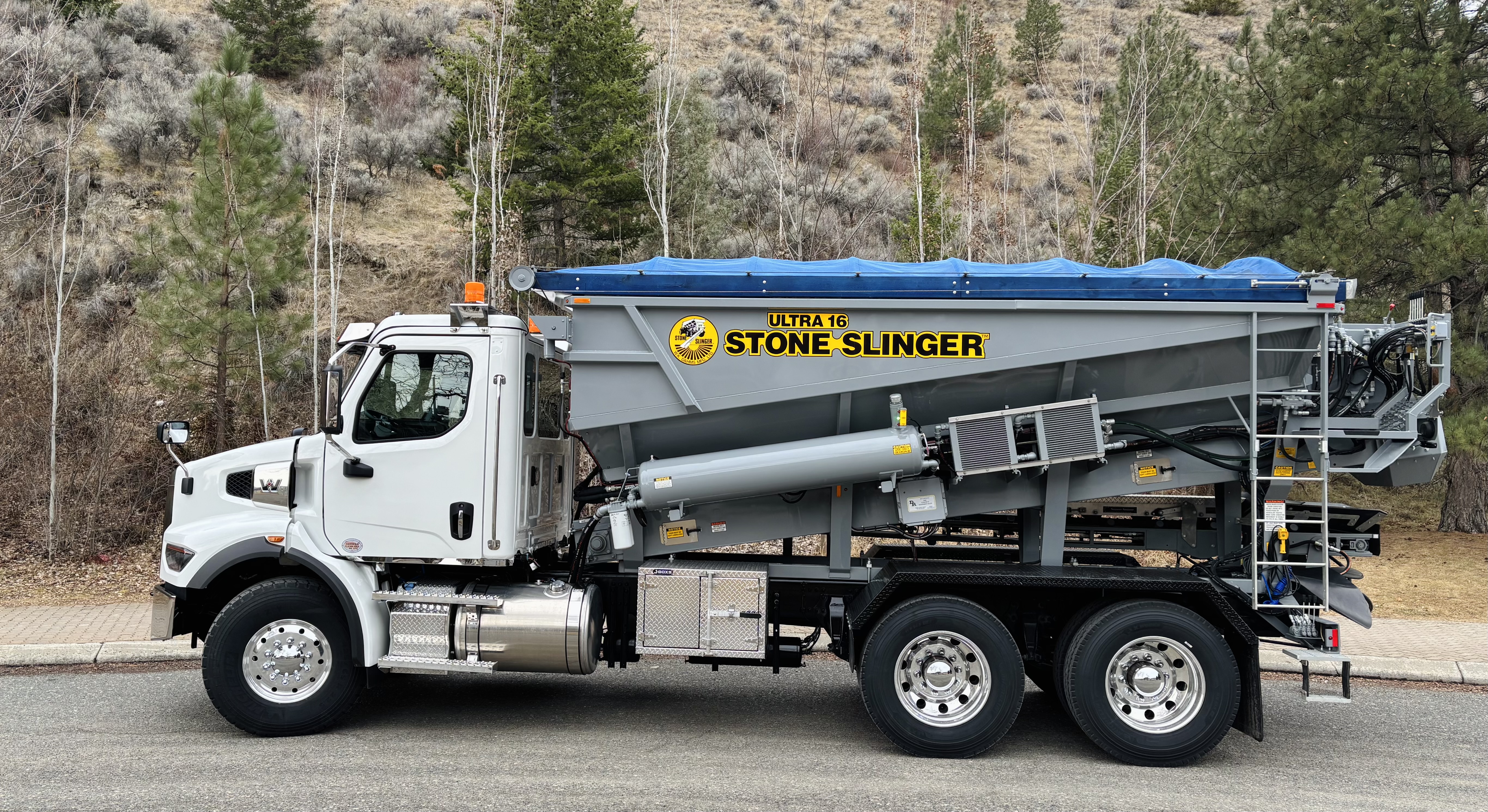 2026 WESTERN STAR 47X DAY CAB" DAY CAB #WF4345N