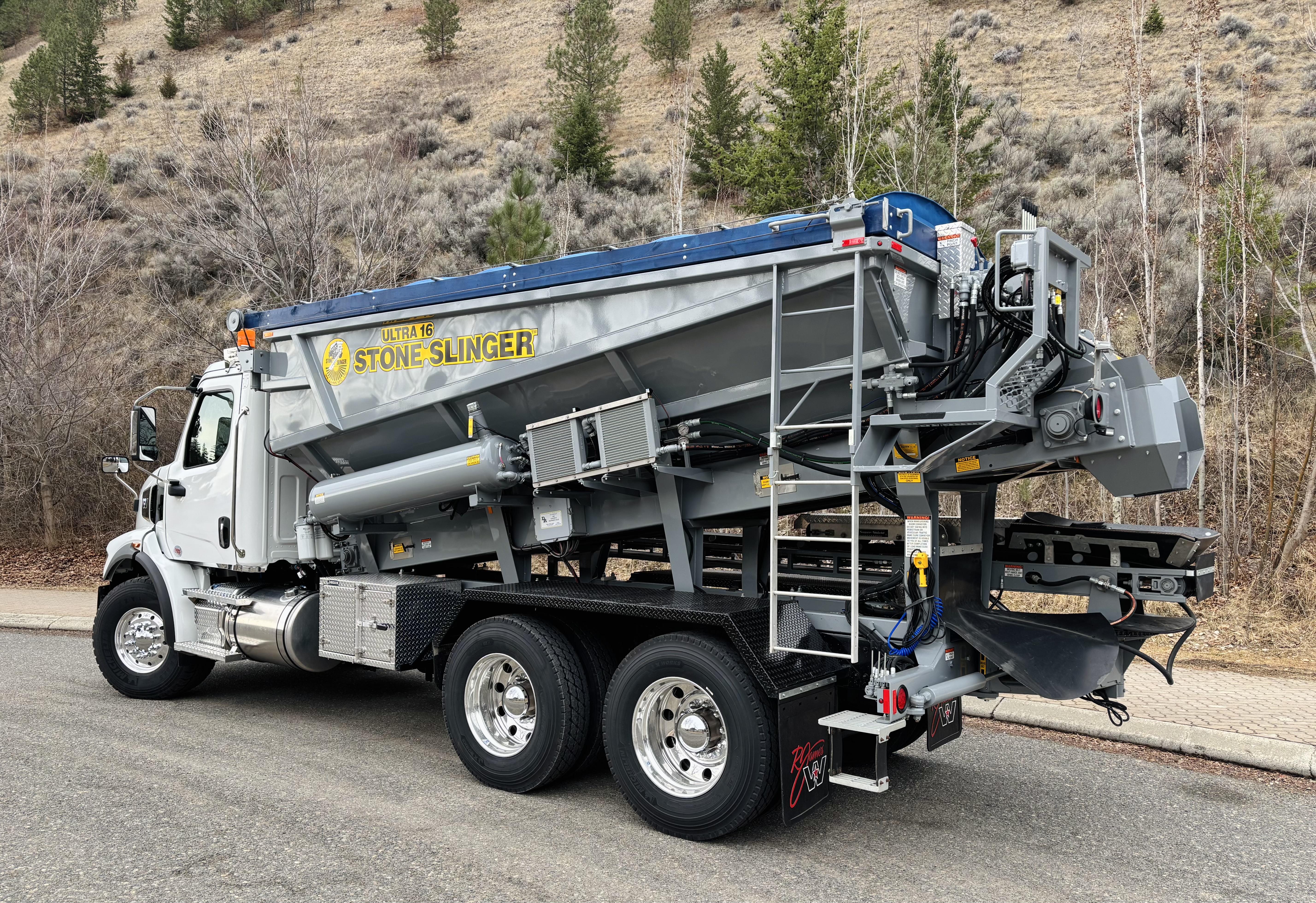 2026 WESTERN STAR 47X DAY CAB" DAY CAB #WF4345N