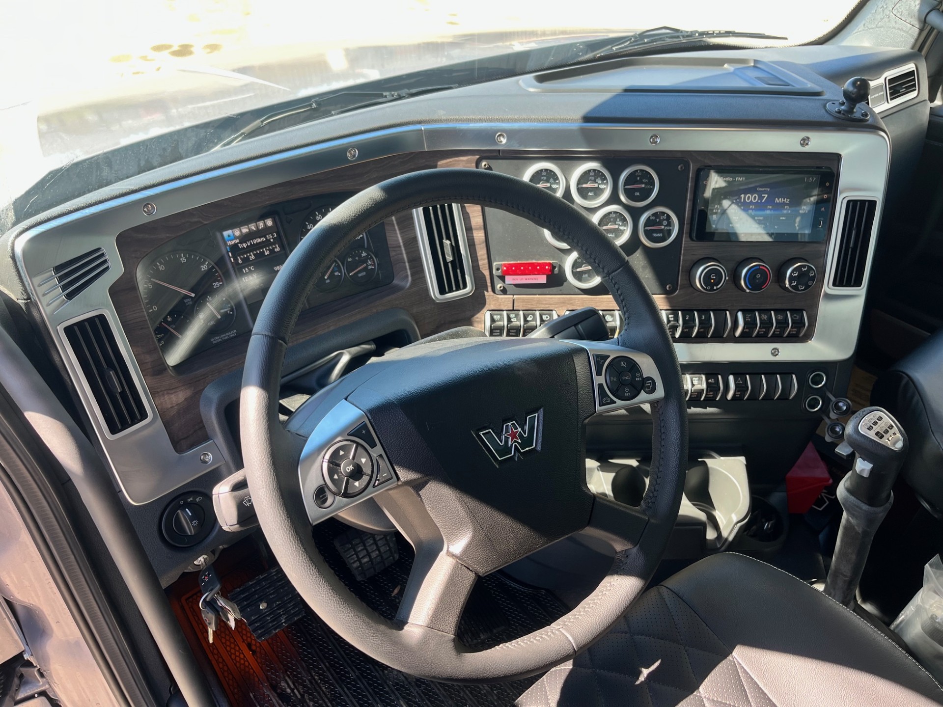 2026 WESTERN STAR 49XSB DAY CAB" DAY CAB #WL3510N