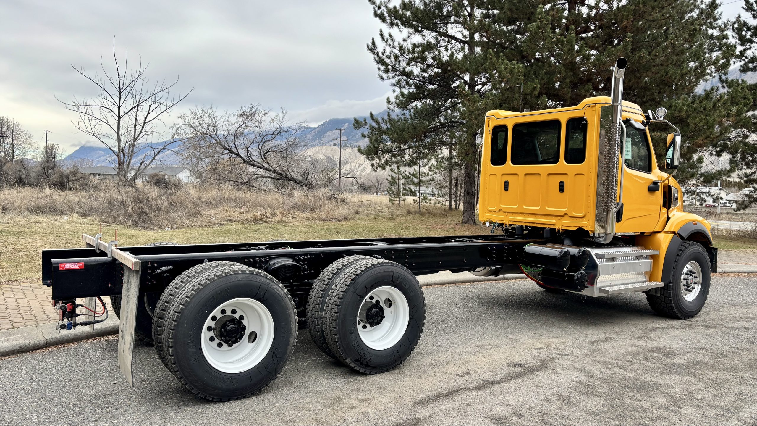 2026 WESTERN STAR 47X DAY CAB" DAY CAB #WT7959N