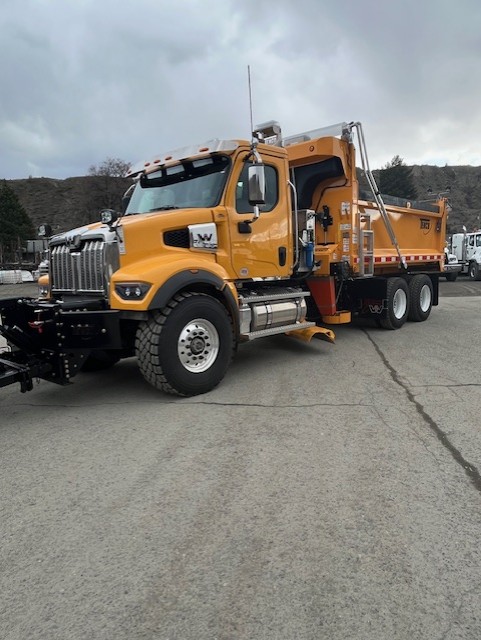 2026 WESTERN STAR 47X DAY CAB" DAY CAB #WT7974N
