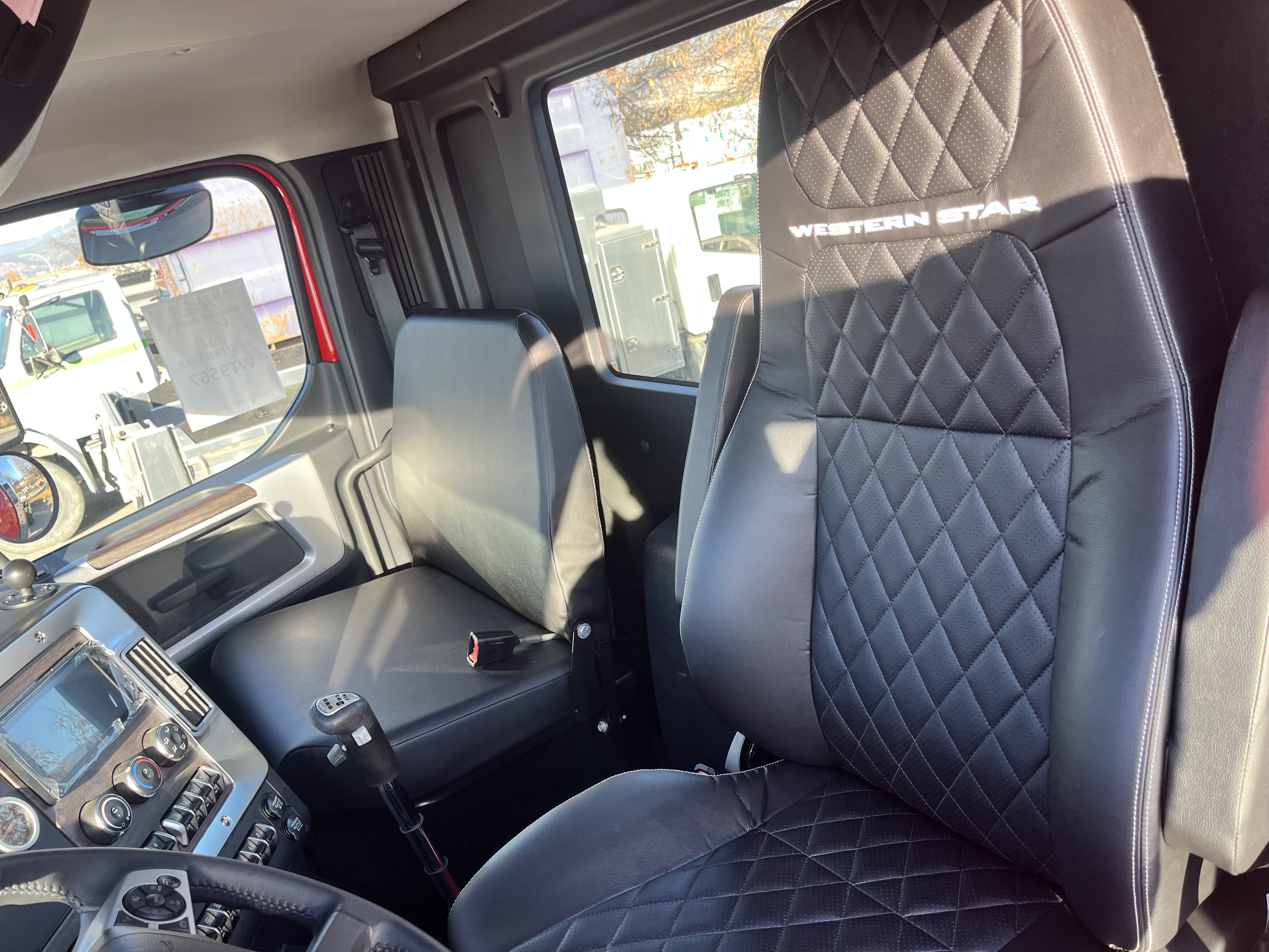 2026 WESTERN STAR 49X DAY CAB" DAY CAB #WT9567N