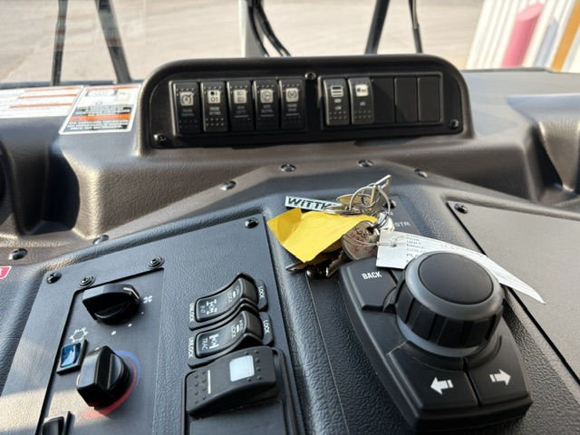 2025 AUTOCAR ACX64 #250747