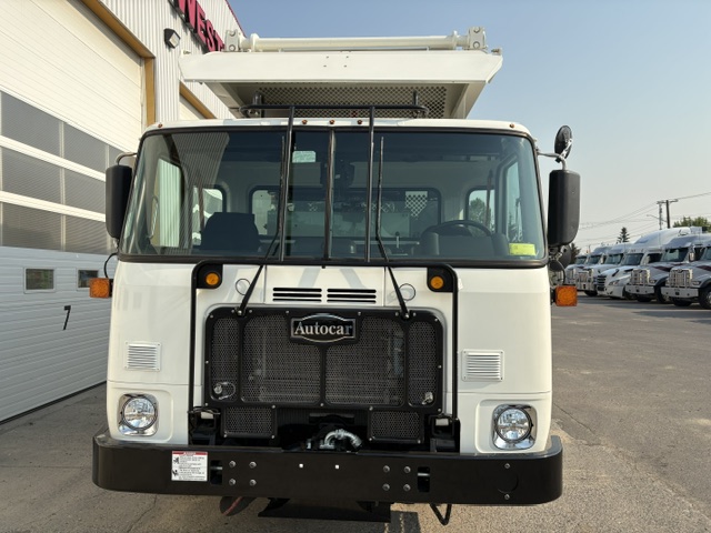 2025 AUTOCAR ACX64 #250748